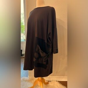 Chalet brown pocket front tunic top 3X